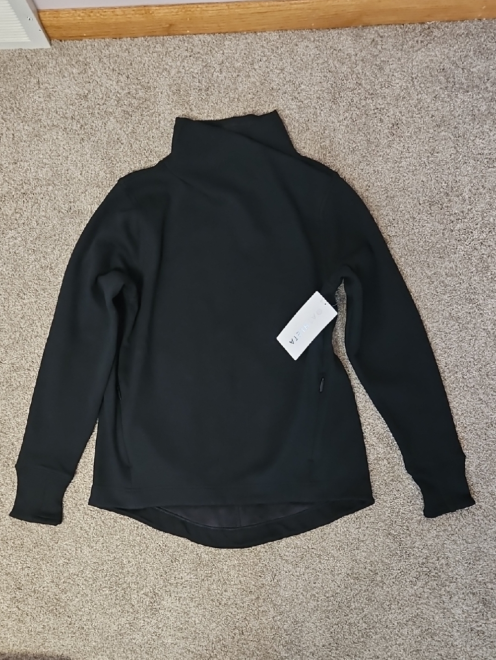 NWT Athleta Cozy Karma Twist Neck Sweatshirt